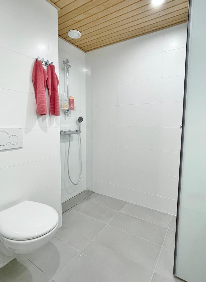 Haalia Homes Turku Paeaeskynpesae Extérieur photo