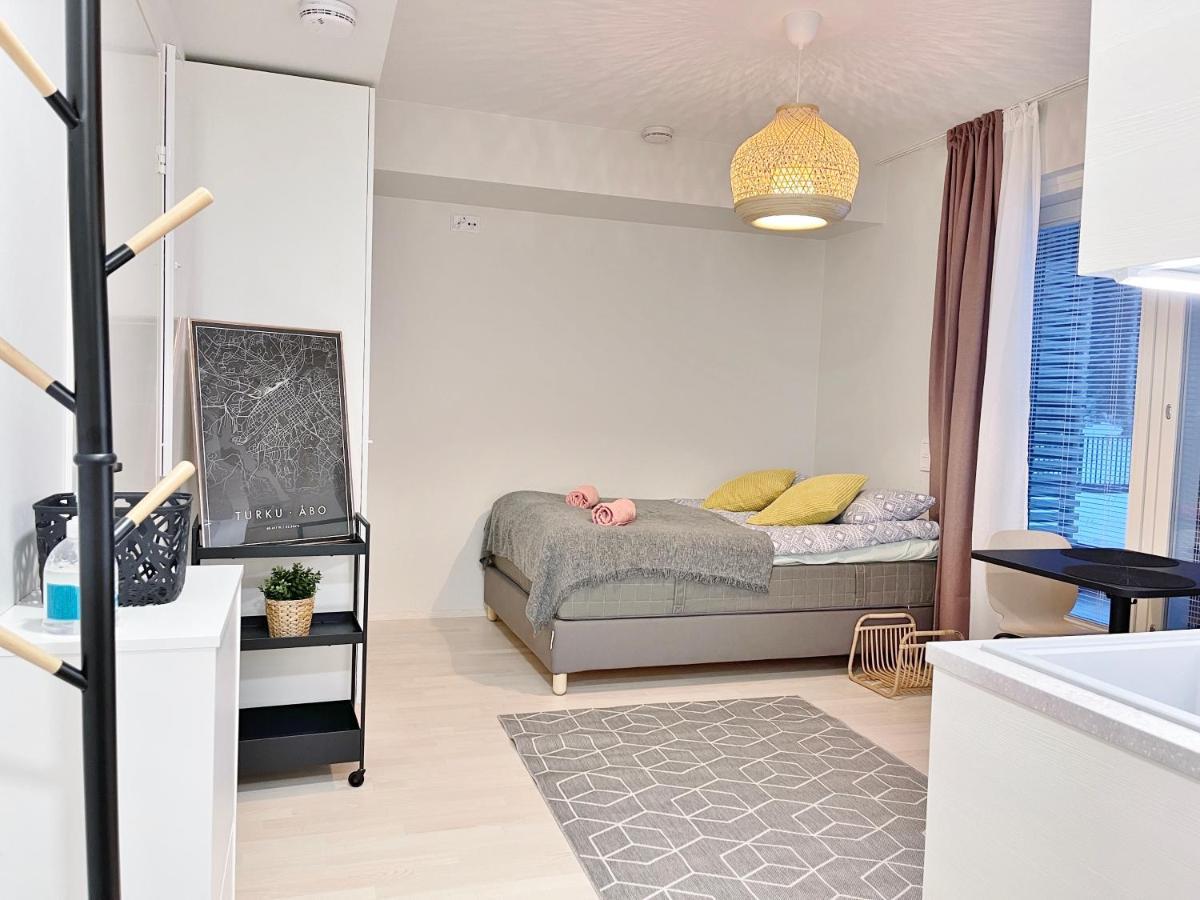 Haalia Homes Turku Paeaeskynpesae Extérieur photo