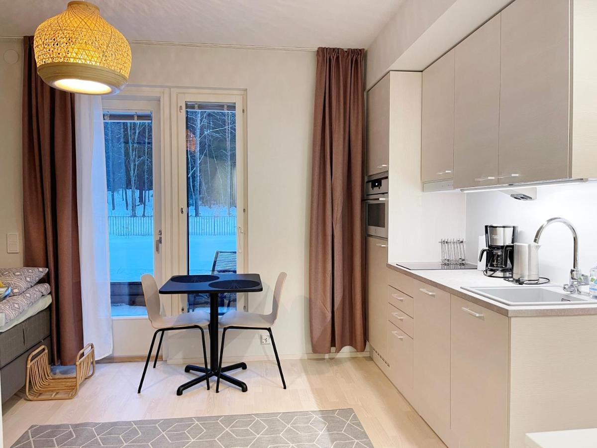 Haalia Homes Turku Paeaeskynpesae Extérieur photo